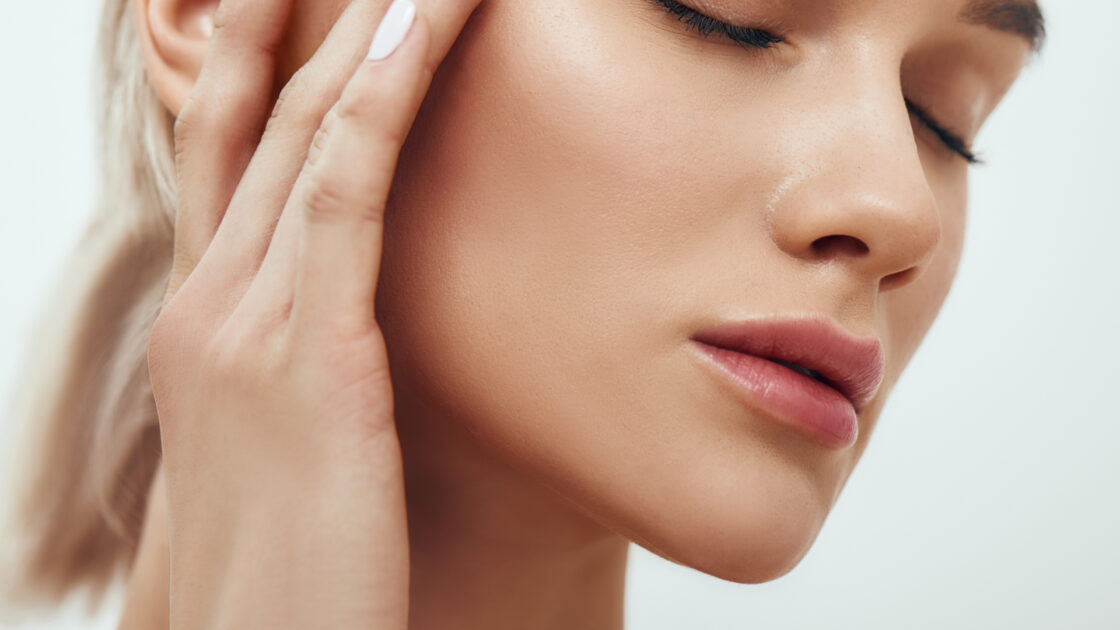 Autologous fat facial rejuvenation or structural fat grafting of the face